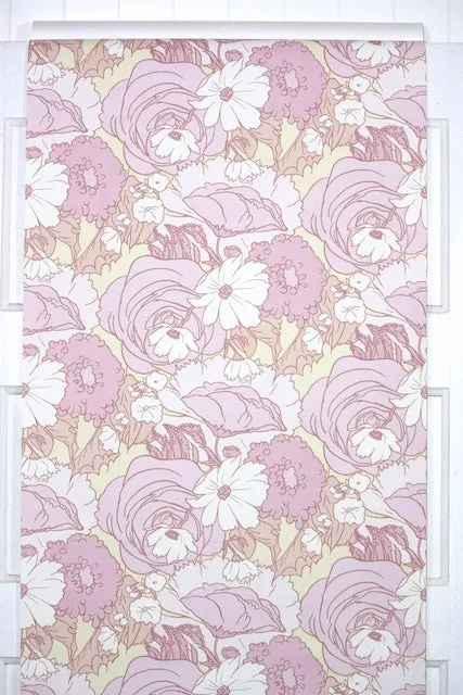 1970s Floral Vintage Wallpaper