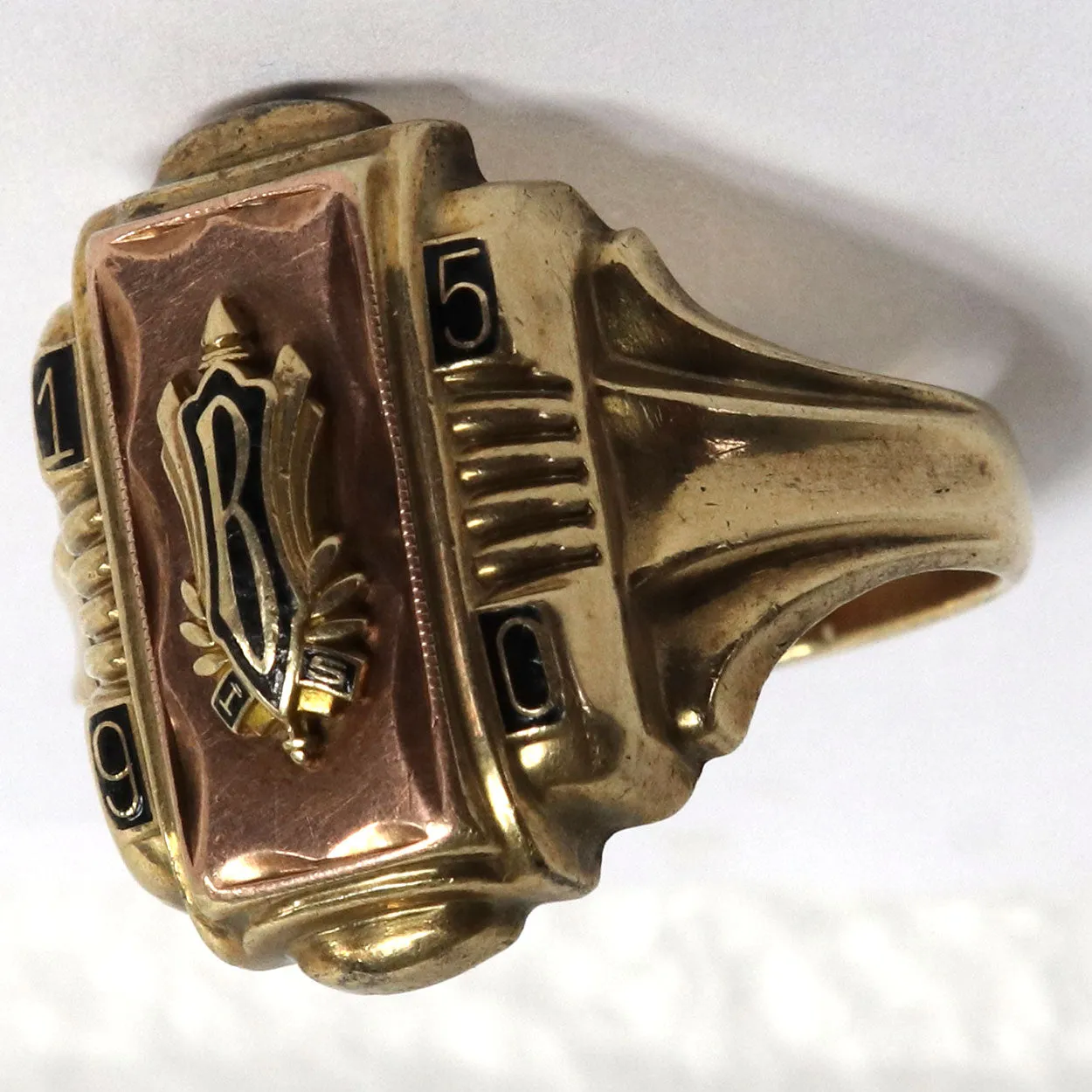 American Jostens 10 Karat Yellow and Rose Gold 1950 Men's School Ring