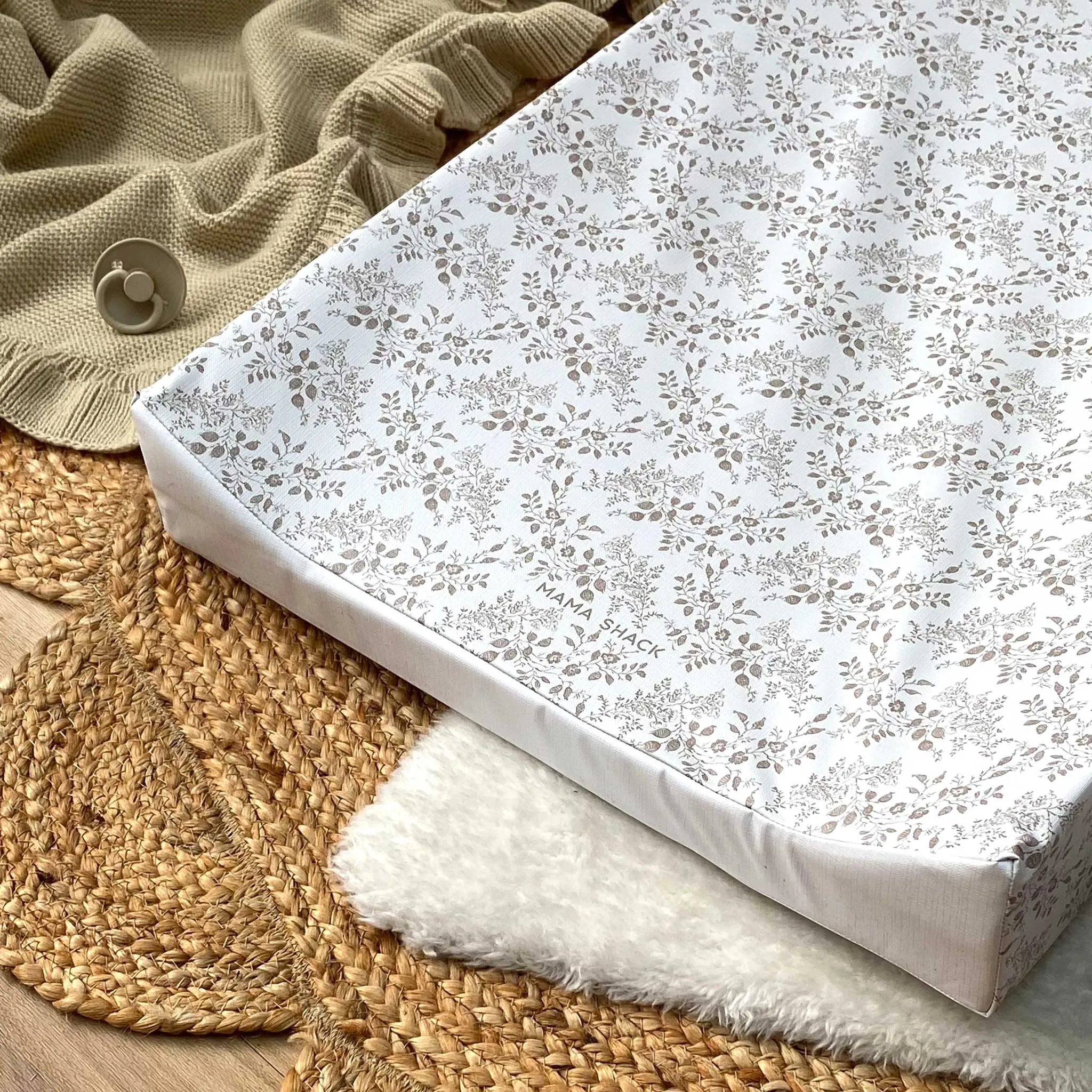 Anti Roll Changing Mat - Vintage Floral