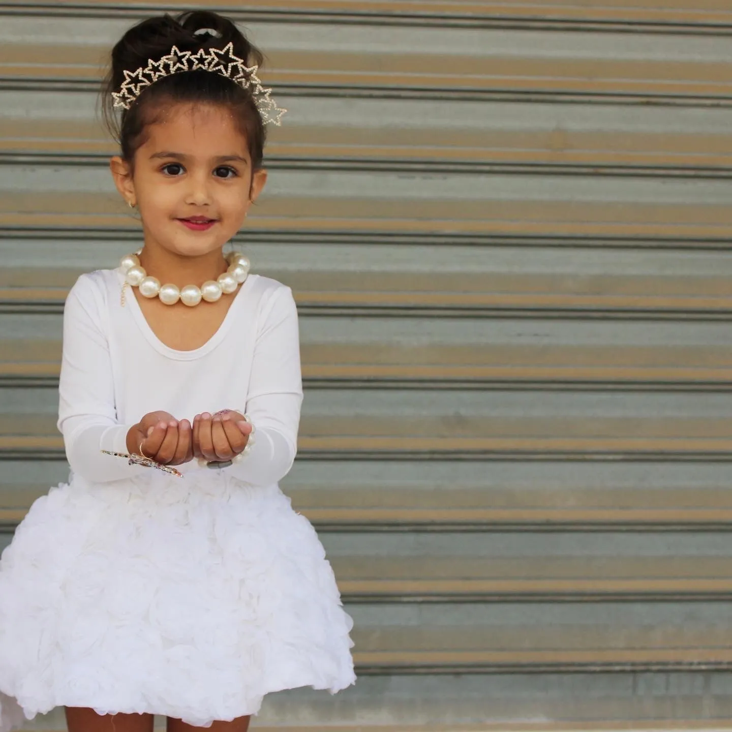 Big Pearl Choker Necklace
