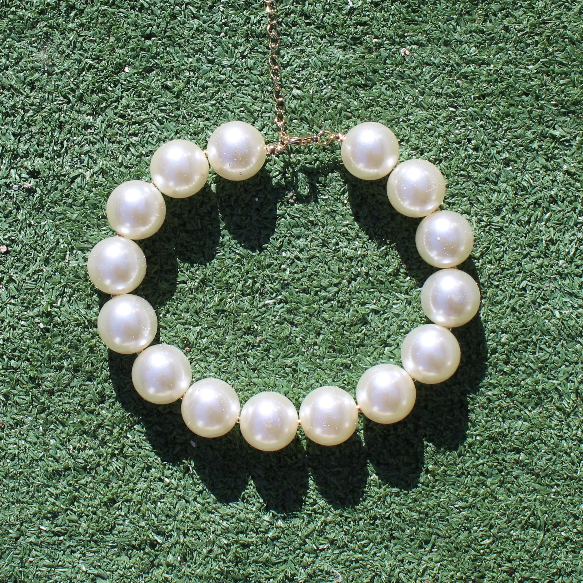 Big Pearl Choker Necklace
