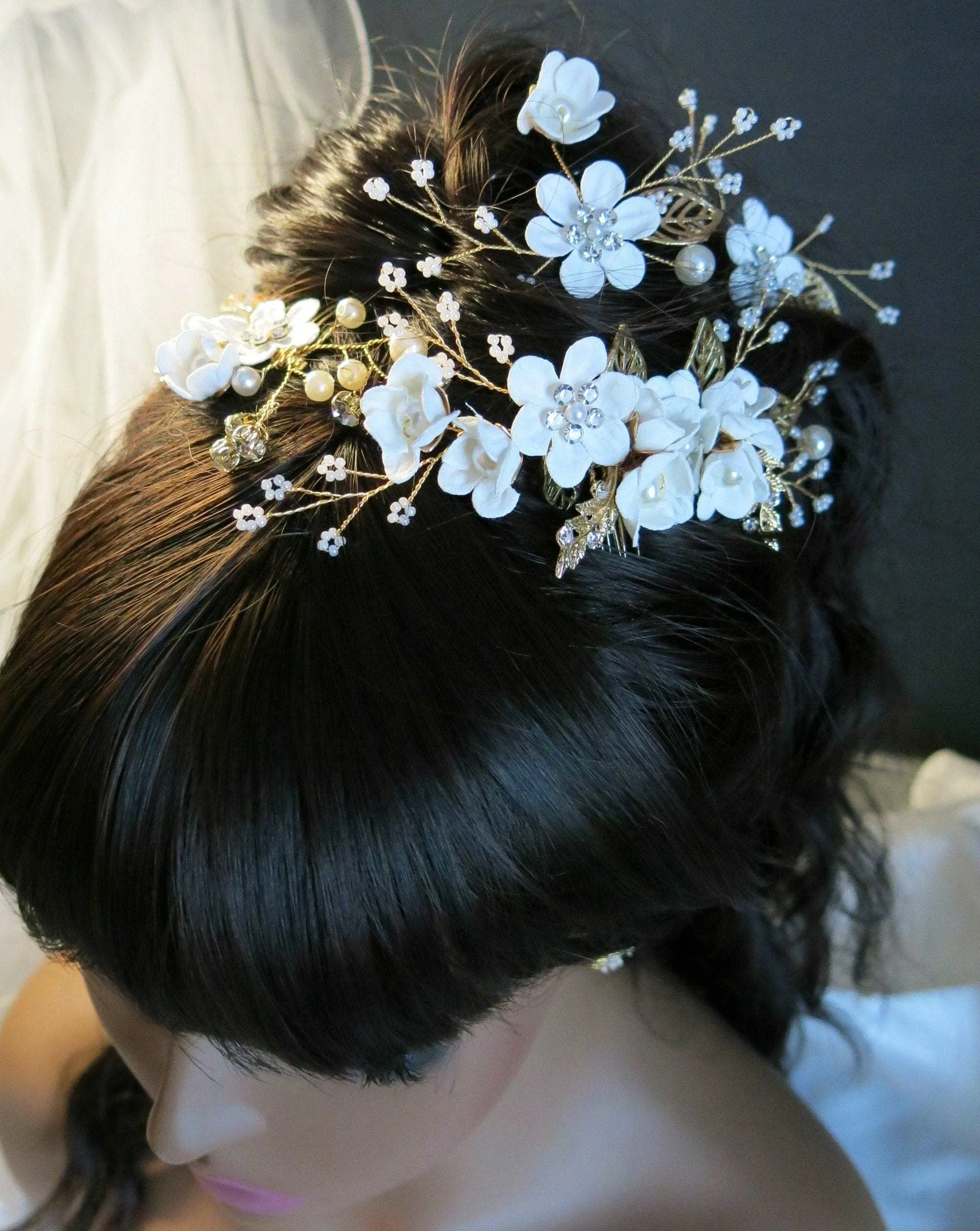 Bridal White Flower 2 PC Hairpin Set, Wedding Fabric Hair Pins, Floral Pearl Wire Hairpiece, Bridesmaid Silk Flower Hairpin 2 PC Set
