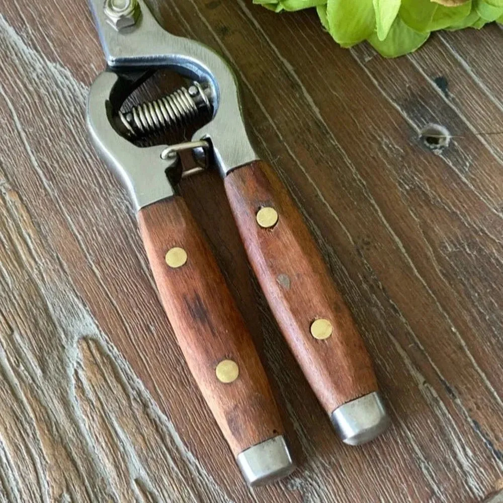 Flower Snips - Wood Handled