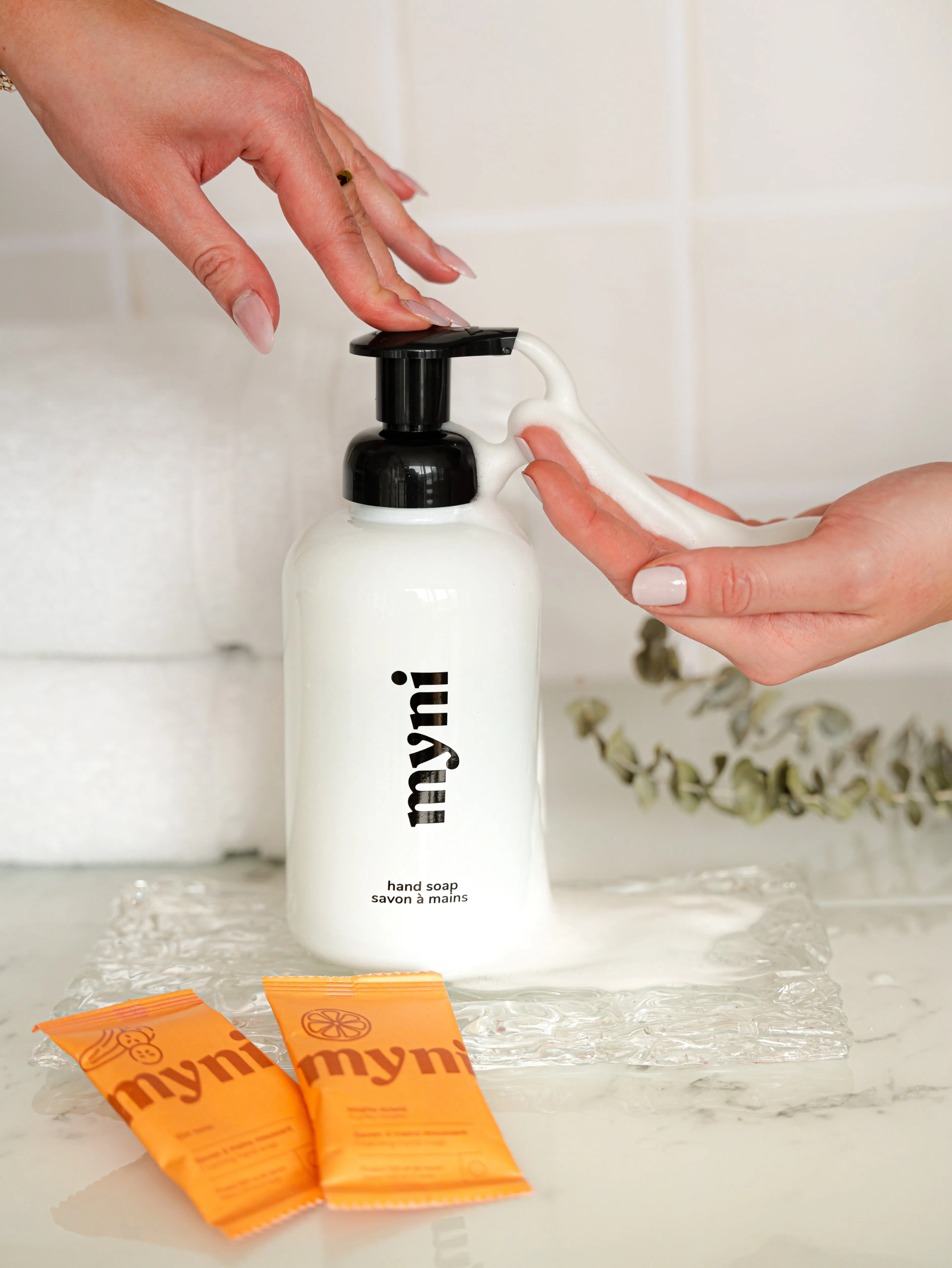 Foaming hand soap glass bottle