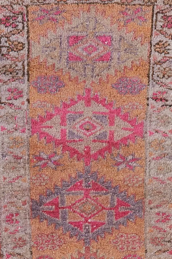 'Grace' Turkish Vintage Runner - 2'9" x 7'8"