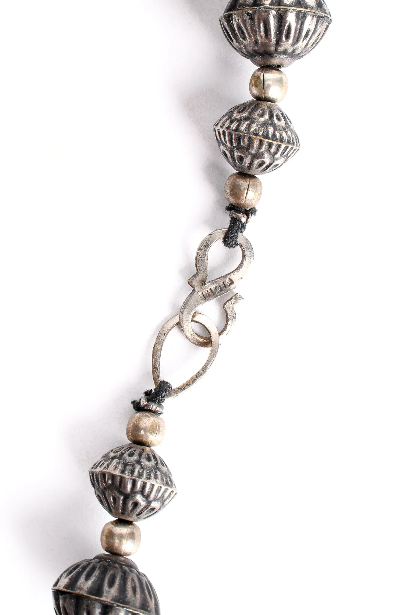 Hammered Ball Collar