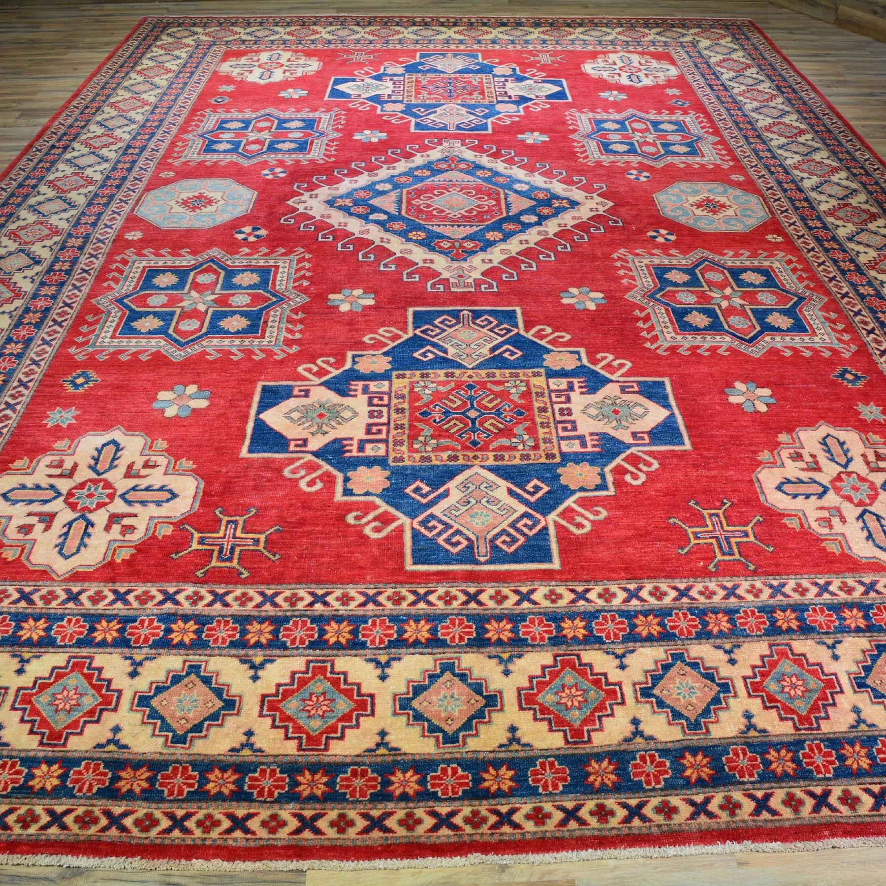 Hand-Knotted Caucasian Design Kazak Wool Handmade Rug (Size 10.9 X 15.7) Brral-3717