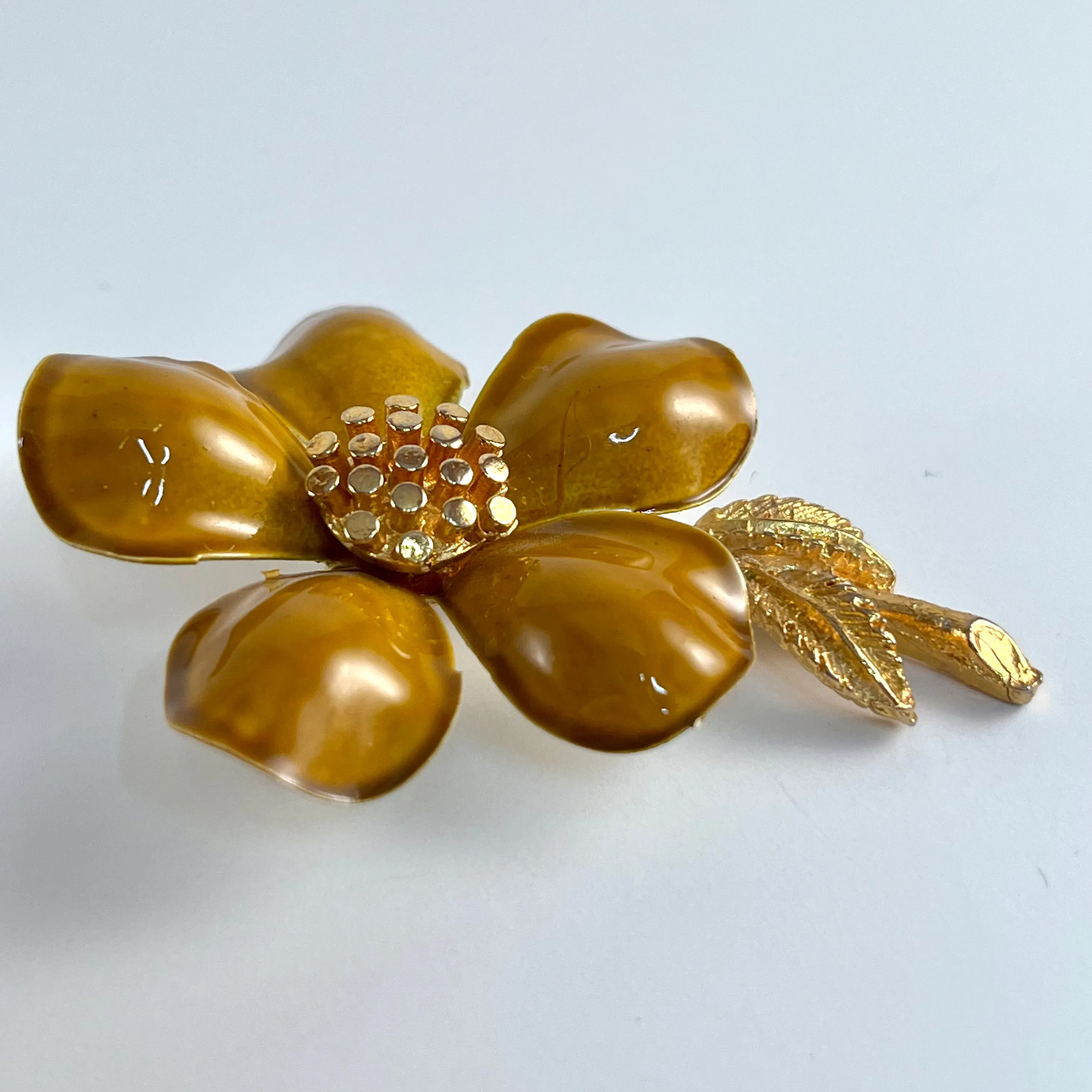Late 60s/ Early 70s Enamel Flower Brooch