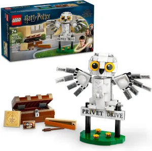 Lego Hedwig™ at 4 Privet Drive (76425)