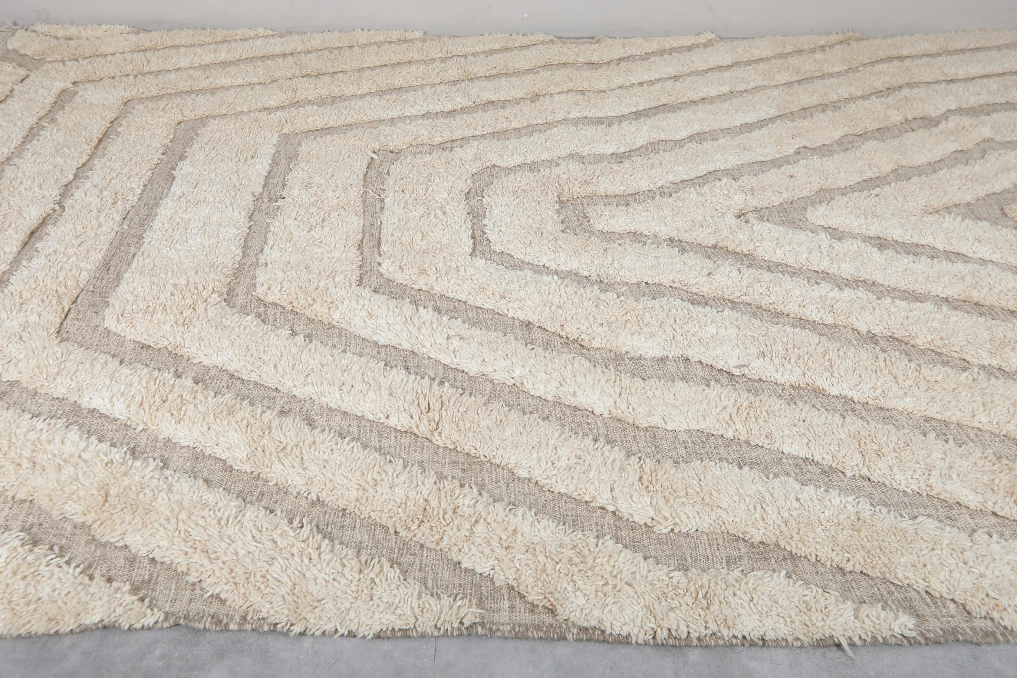 Moroccan area rug - Custom Berber rug - Beni ourain rug