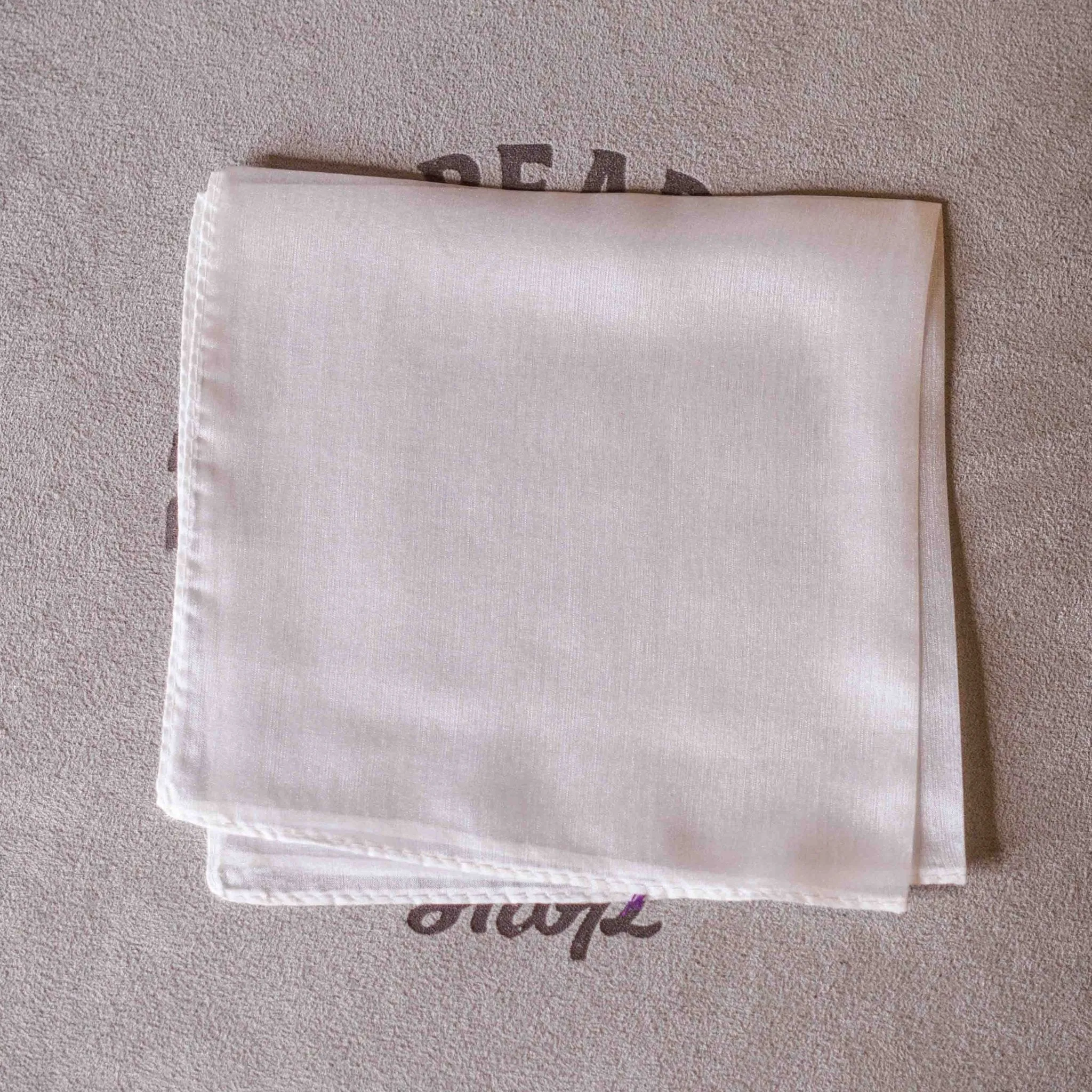 Silks - Various Sizes and Colors by Gosh
