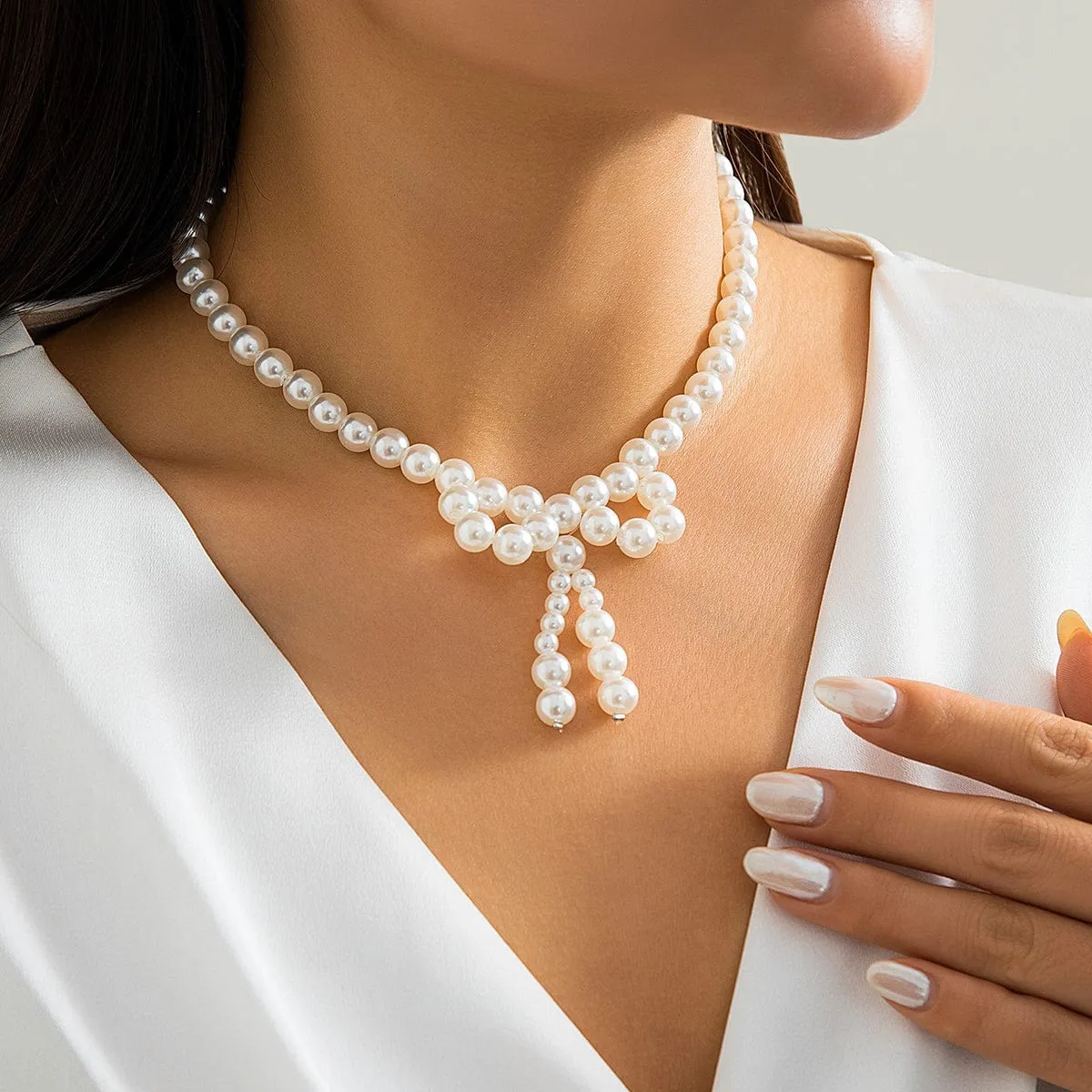 Temperament Bowknot Pearl Chain Choker Necklace