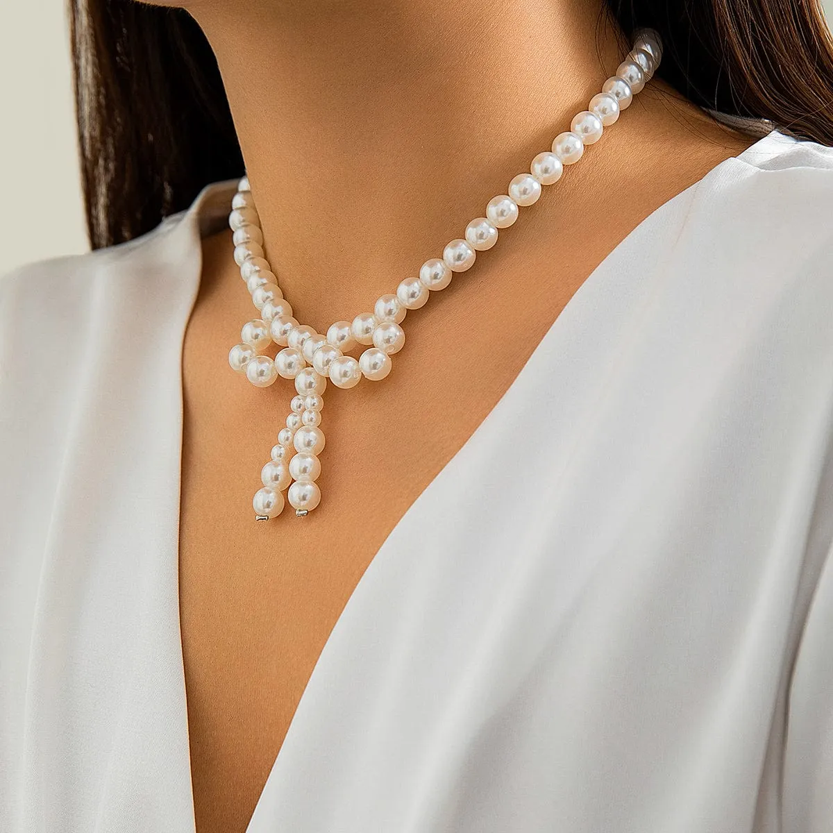Temperament Bowknot Pearl Chain Choker Necklace