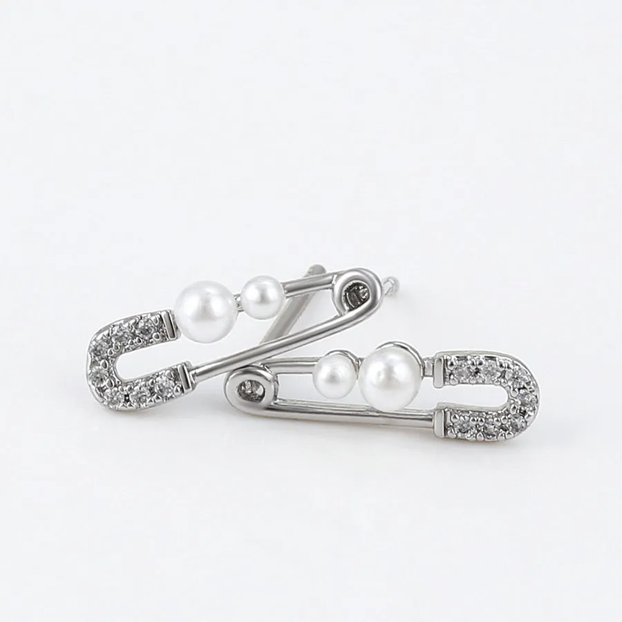 Tiny Pearl & Safety Pins Mini 15mm Earring