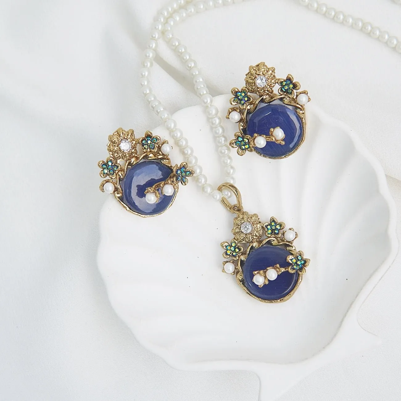 Turkish Gemstone Locket Set