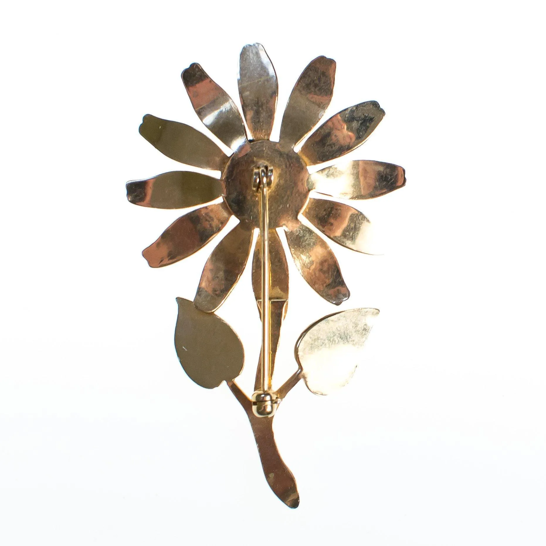Vintage 1950s Retro Painted Enamel White and Yellow Daisy Brooch