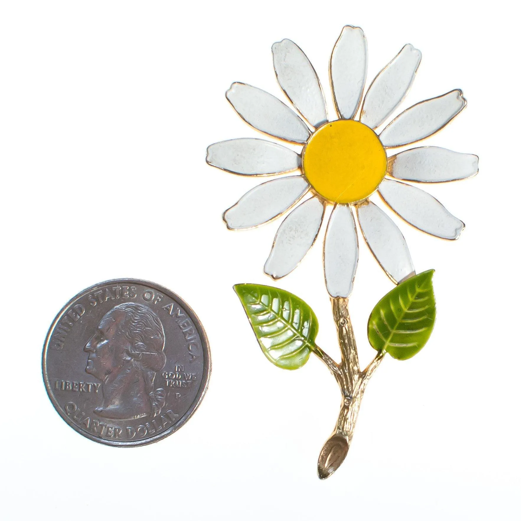 Vintage 1950s Retro Painted Enamel White and Yellow Daisy Brooch
