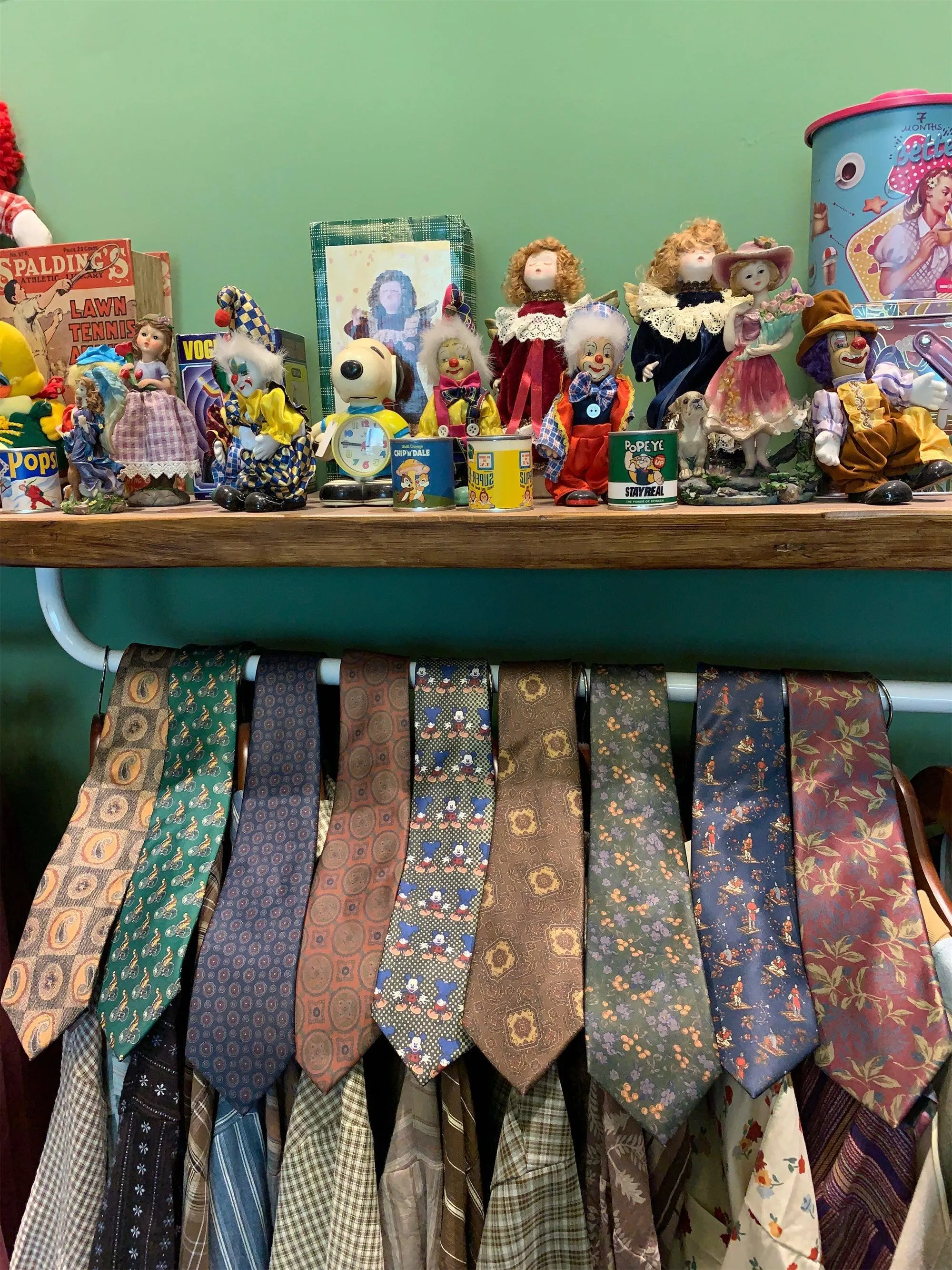 Vintage Floral Tie