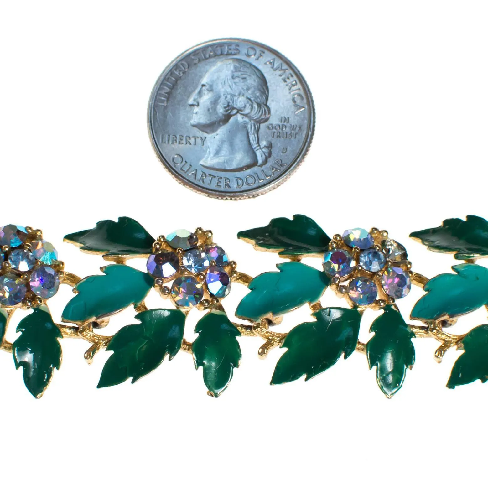 Vintage Lisner Bracelet with Green Enamel Leaves