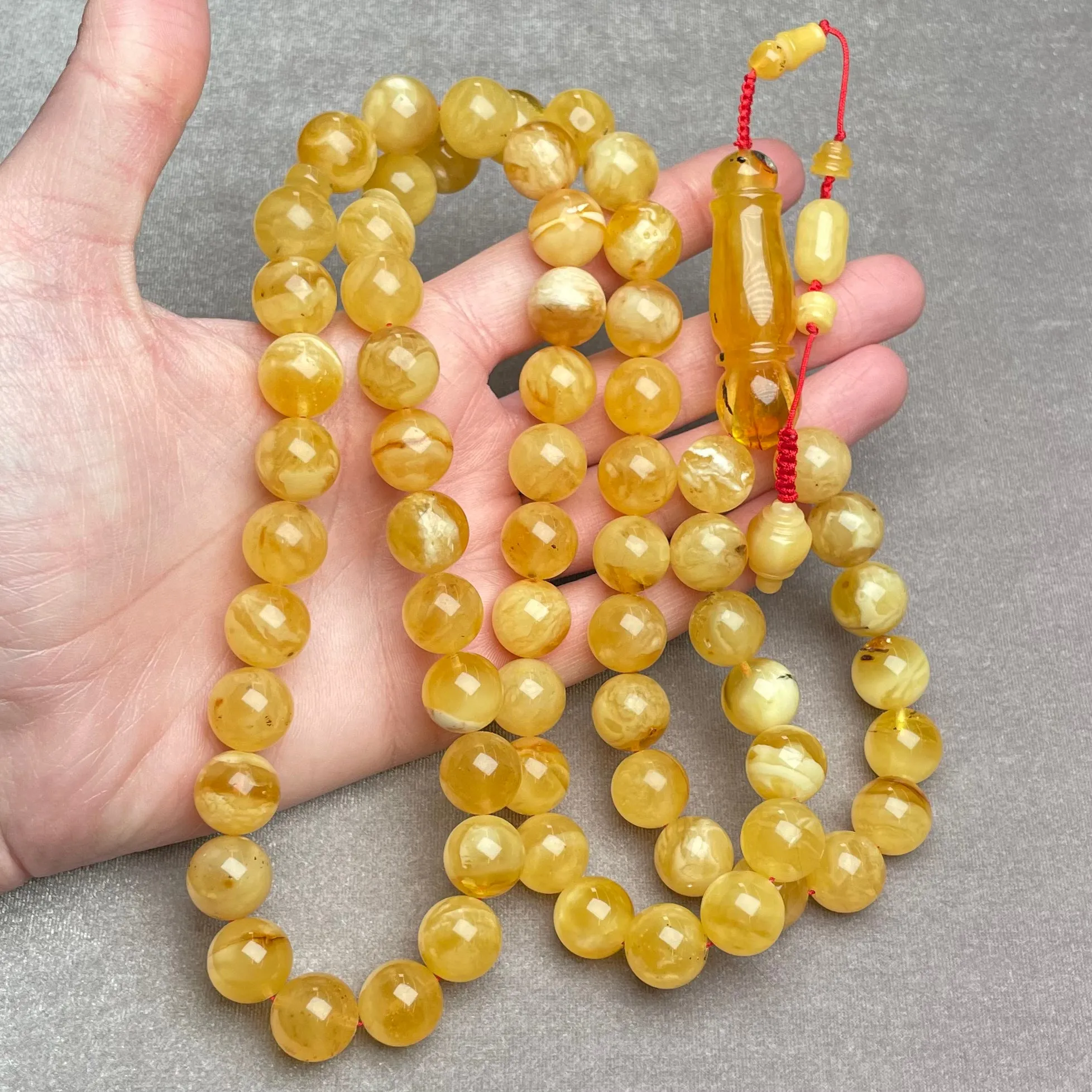 YELLOW AMBER MISBAHA 13,7mm 104,2g
