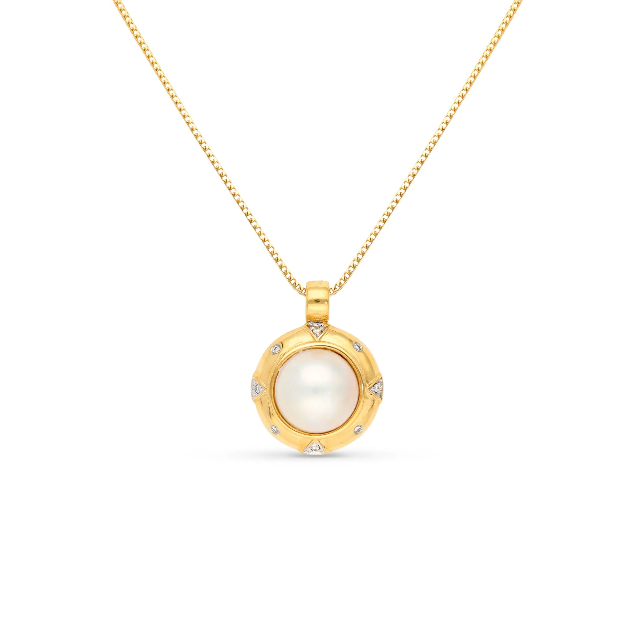 Yellow Gold Moby Pearl Pendant